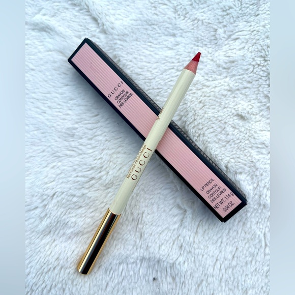 NWT 💋Gucci Beauty 3 Pack Lipsticks Boxed Set in Rouge Red & Gucci Lip Liner - Picture 4 of 16